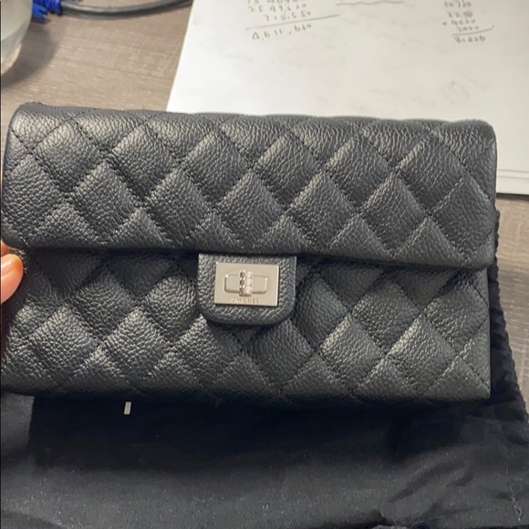 Sold - Picture 1 of 7